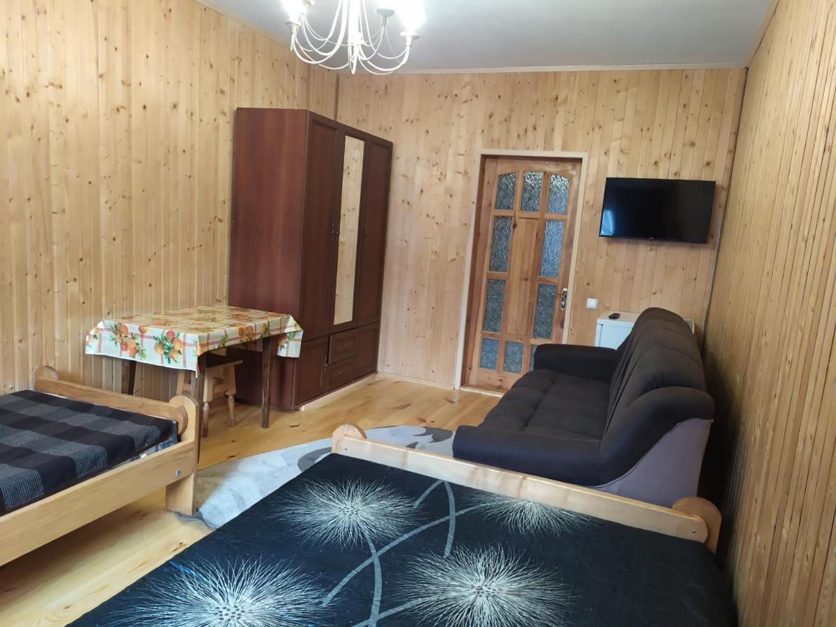Білий Птах Hotel Svityaz' Ngoại thất bức ảnh